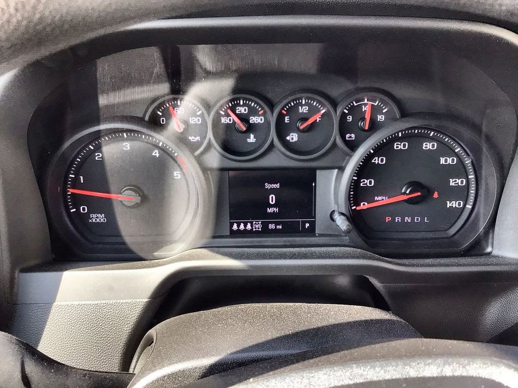 Used 2025 Chevrolet Silverado 2500 Custom w/ Custom Value Package AWD/4WD image 12