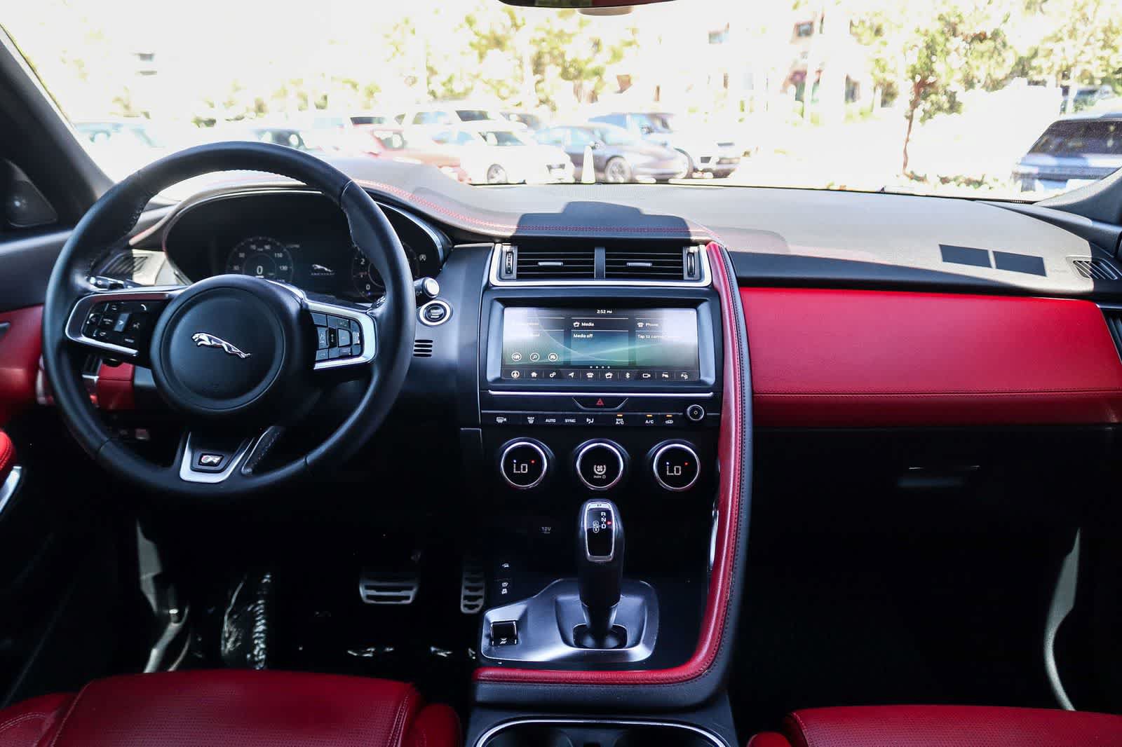 Used 2020 Jaguar E-PACE R-Dynamic HSE AWD/4WD image 12