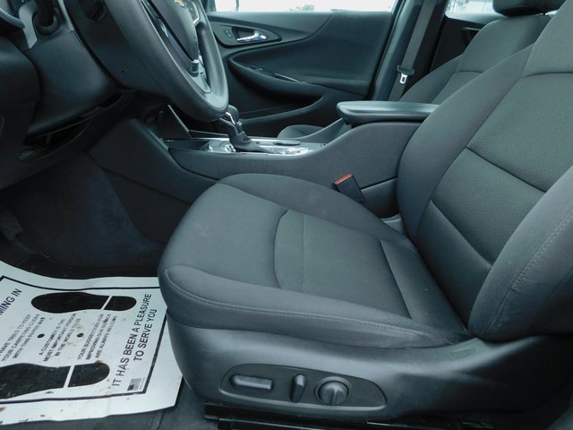 Used 2023 Chevrolet Malibu LT image 22