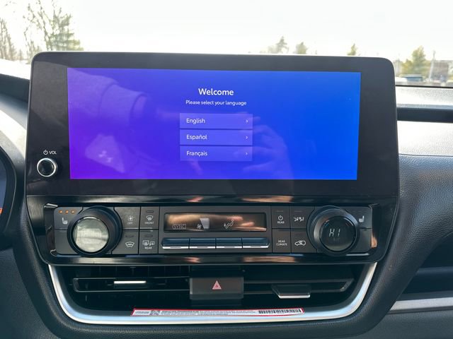 Used 2025 Toyota Grand Highlander AWD image 33