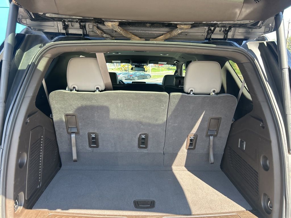 Used 2024 Chevrolet Tahoe LT image 21