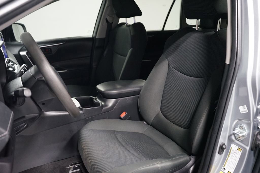 Certified 2024 Toyota RAV4 LE FWD image 25