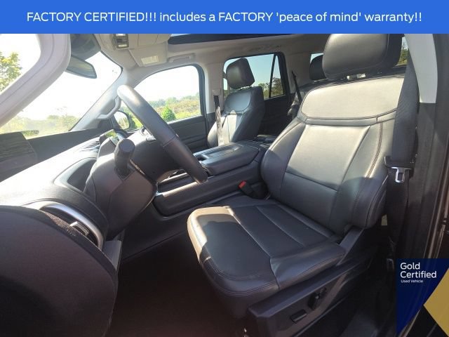 Used 2025 Ford Expedition Active AWD/4WD image 35