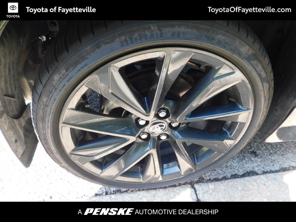 Used 2026 Toyota Corolla SE w/ SE Package FWD image 7