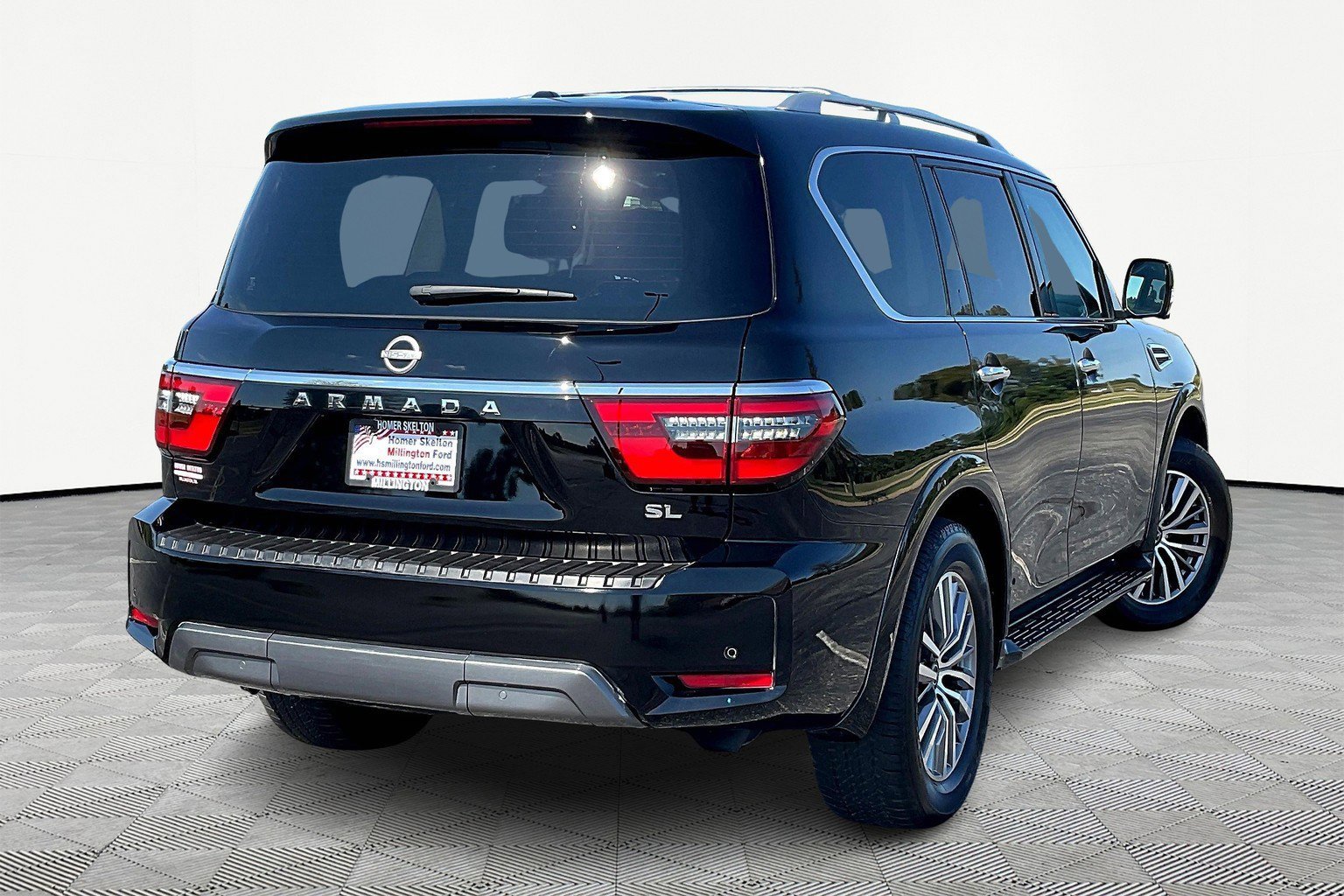 Used 2024 Nissan Armada SL w/ Cargo Package image 11