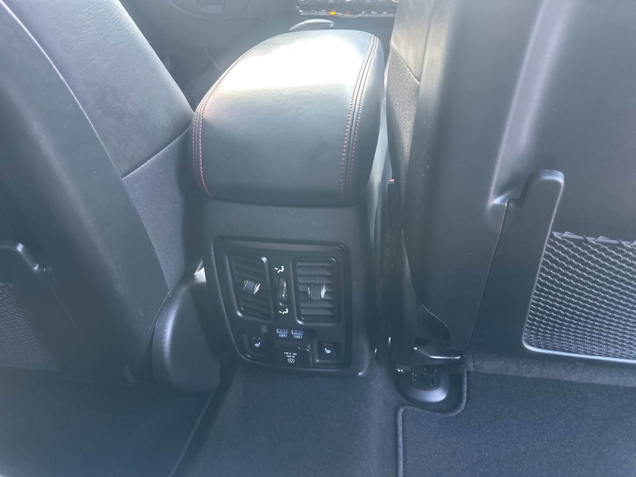 Used 2024 Dodge Durango GT image 18
