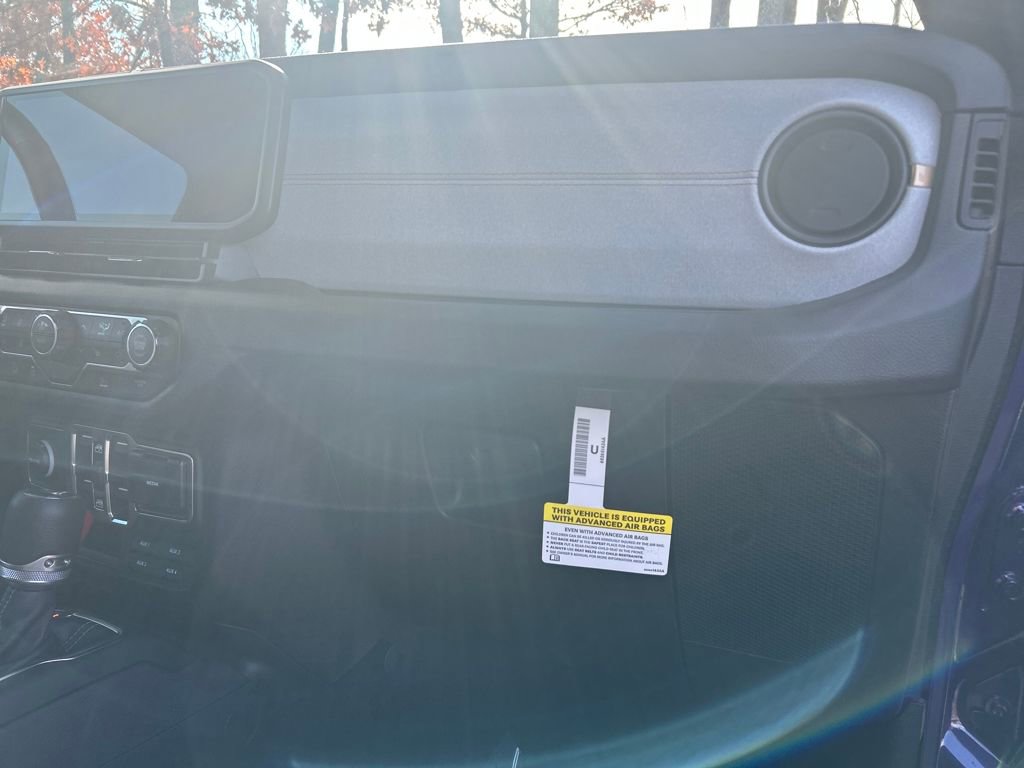 New 2026 Jeep Gladiator Sport image 30