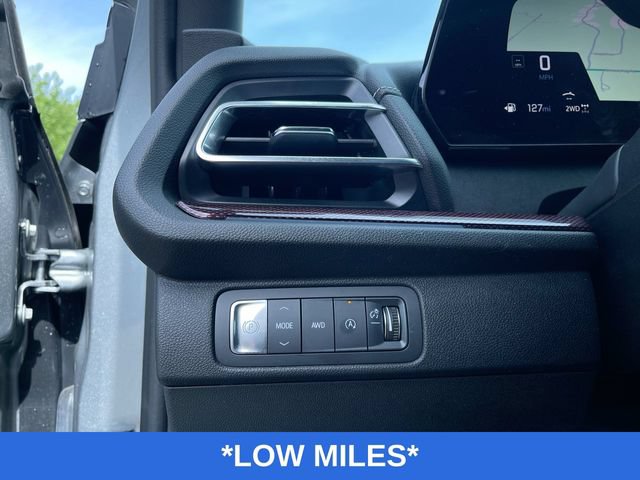 Used 2024 Chevrolet Traverse Z71 w/ LPO, Floor Liner Package AWD/4WD image 18