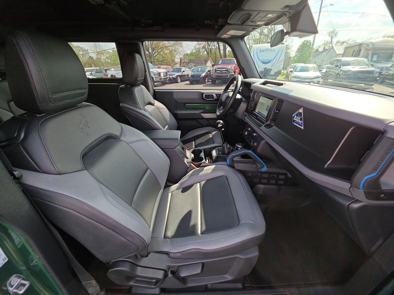Used 2023 Ford Bronco Black Diamond AWD/4WD image 8