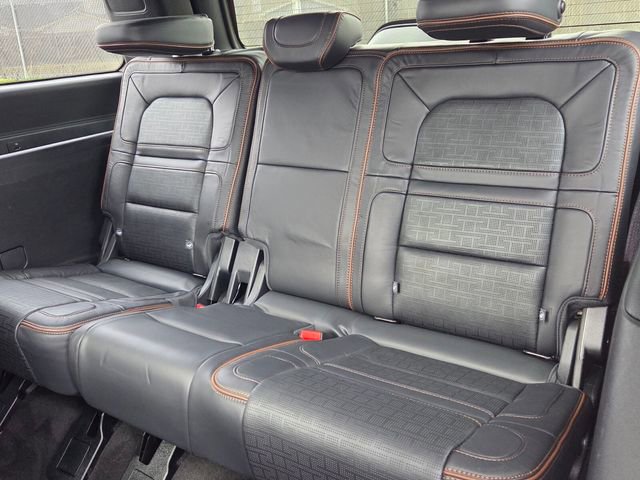 Used 2024 Lincoln Navigator Black Label image 16