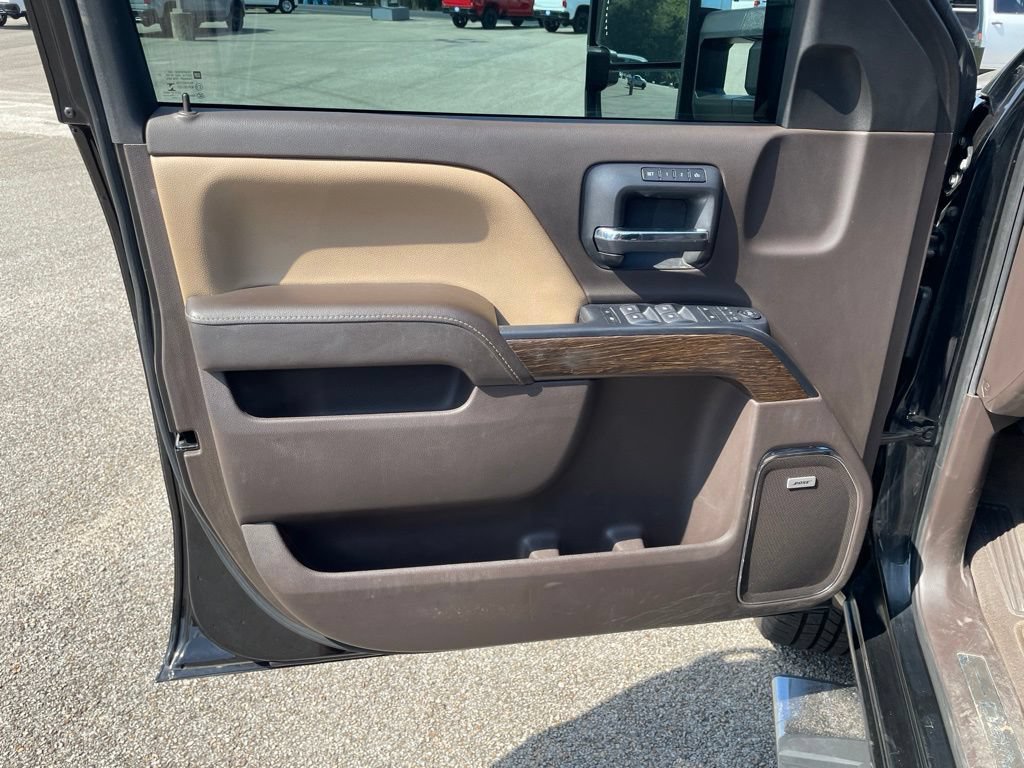 Used 2019 GMC Sierra 2500 Denali AWD/4WD image 17