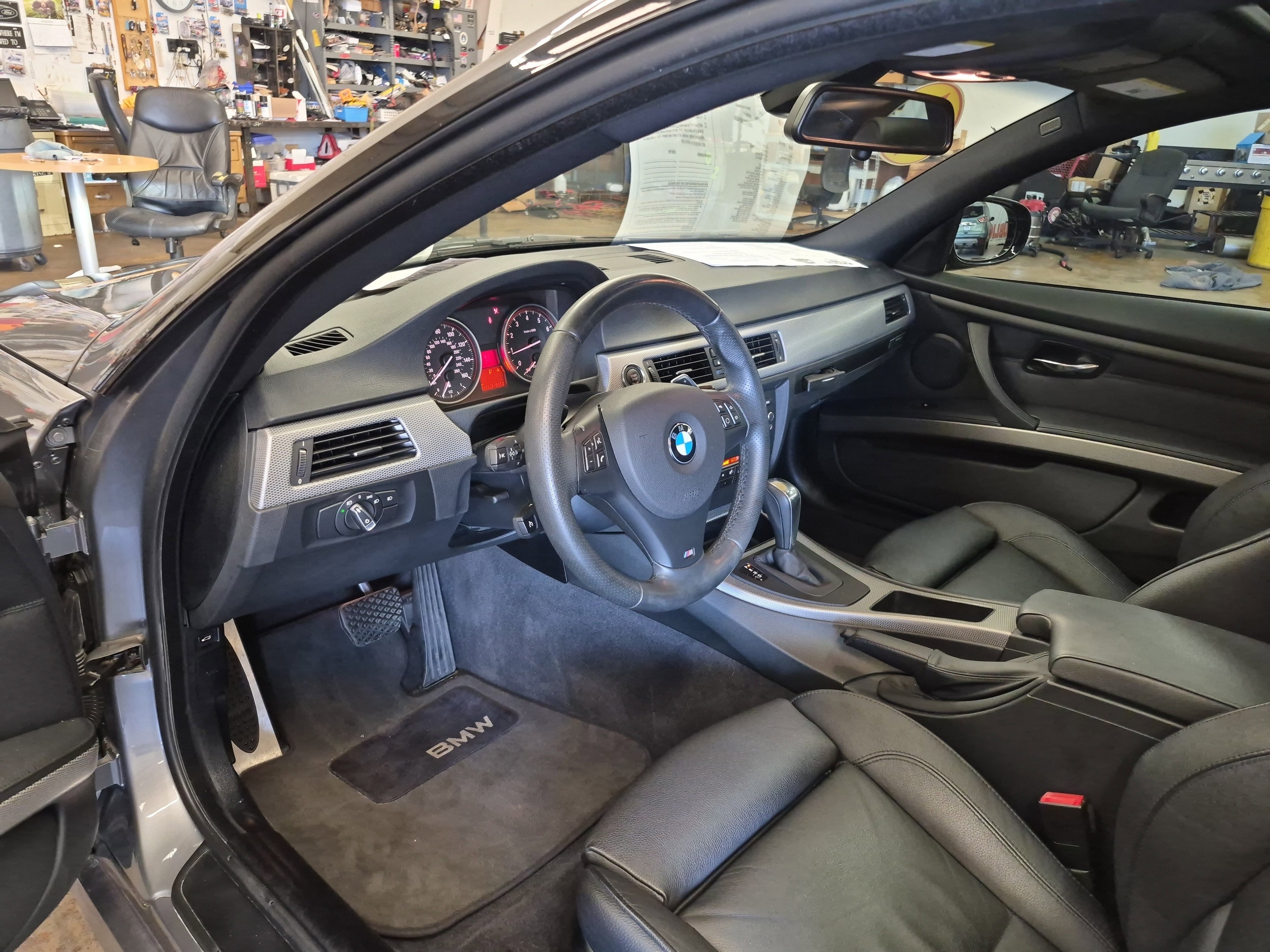 Used 2011 BMW 328i Coupe RWD image 14