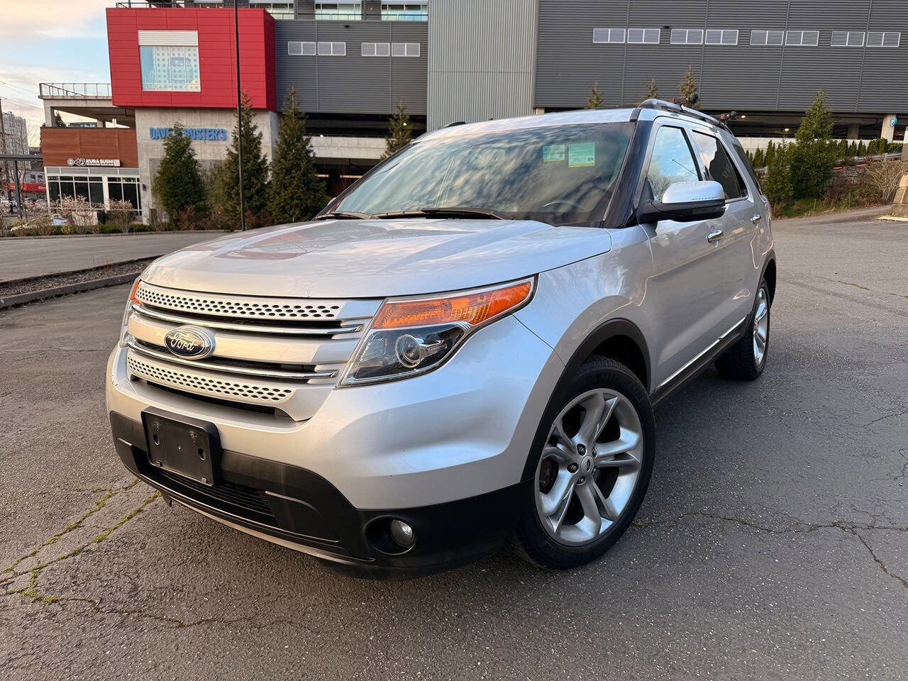 Used 2013 Ford Explorer Limited image 1