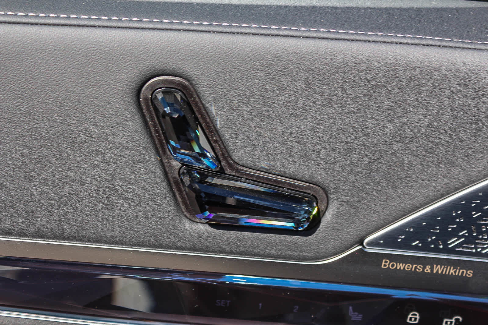 New 2026 BMW 760i xDrive w/ Executive Package image 30