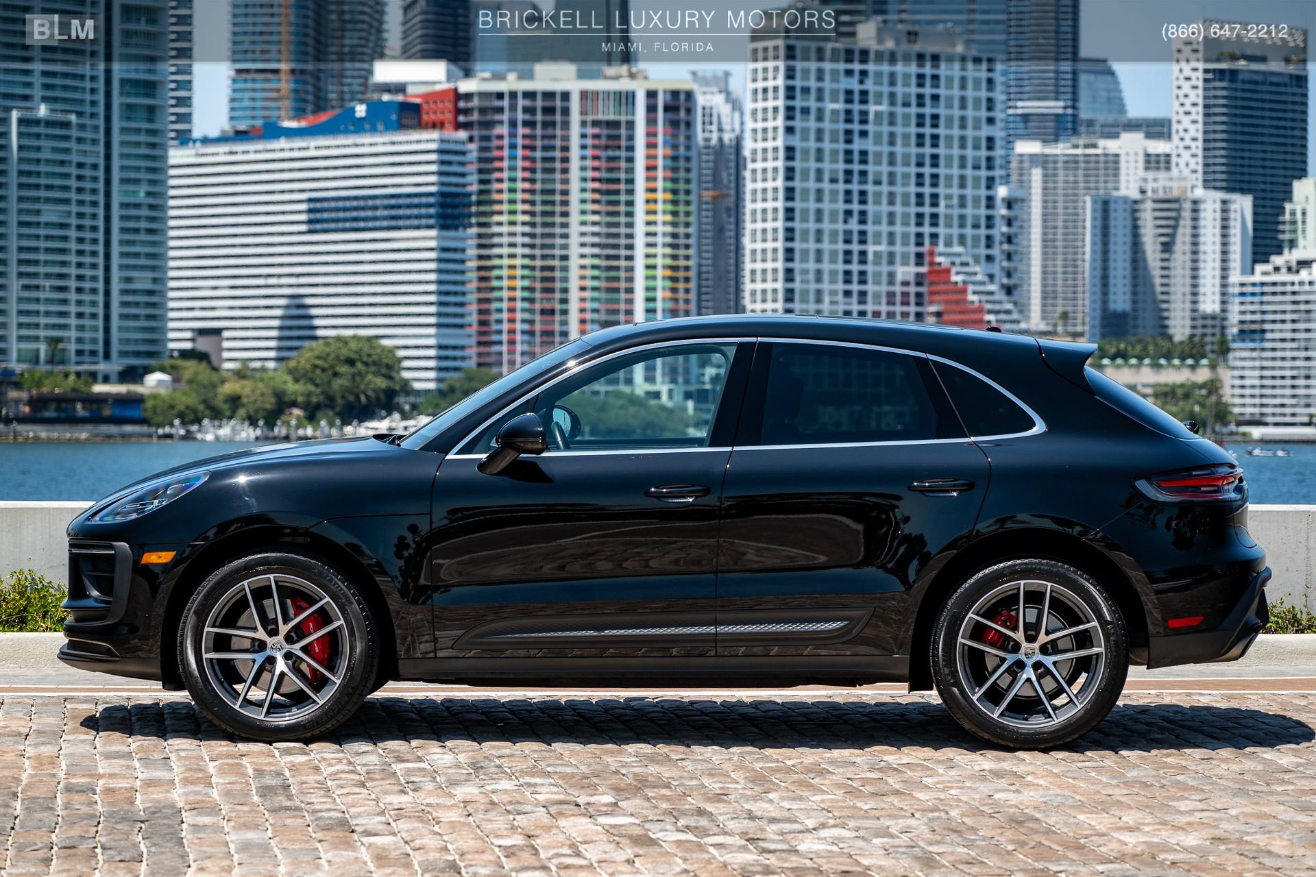 Used 2022 Porsche Macan S AWD/4WD image 10