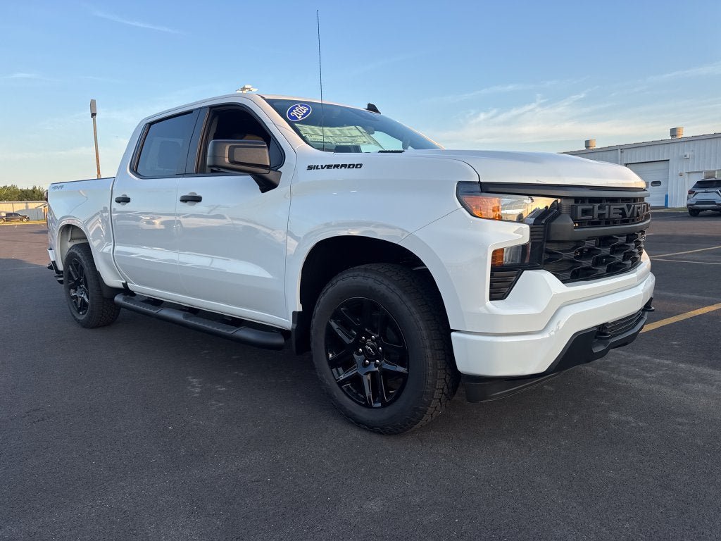 New 2026 Chevrolet Silverado 1500 Custom w/ Turbomax Blackout Package AWD/4WD image 8