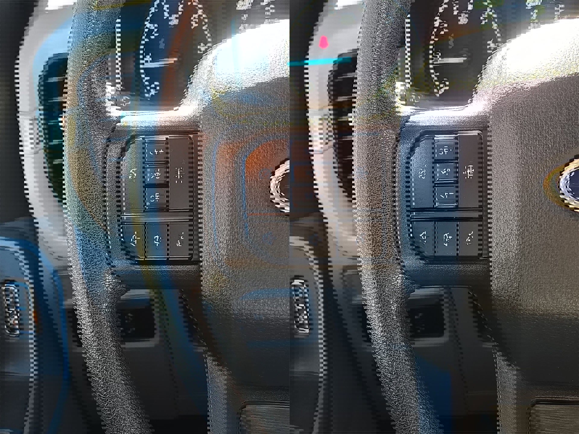 Used 2023 Ford F150 XLT image 21