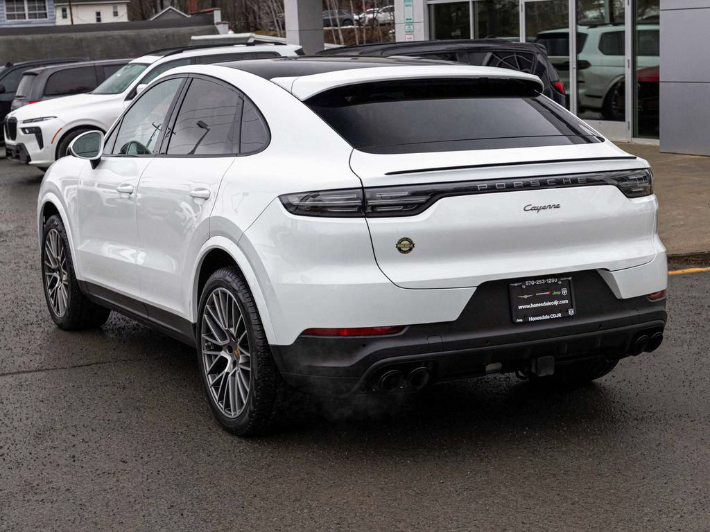 Used 2023 Porsche Cayenne Platinum Edition AWD/4WD image 6