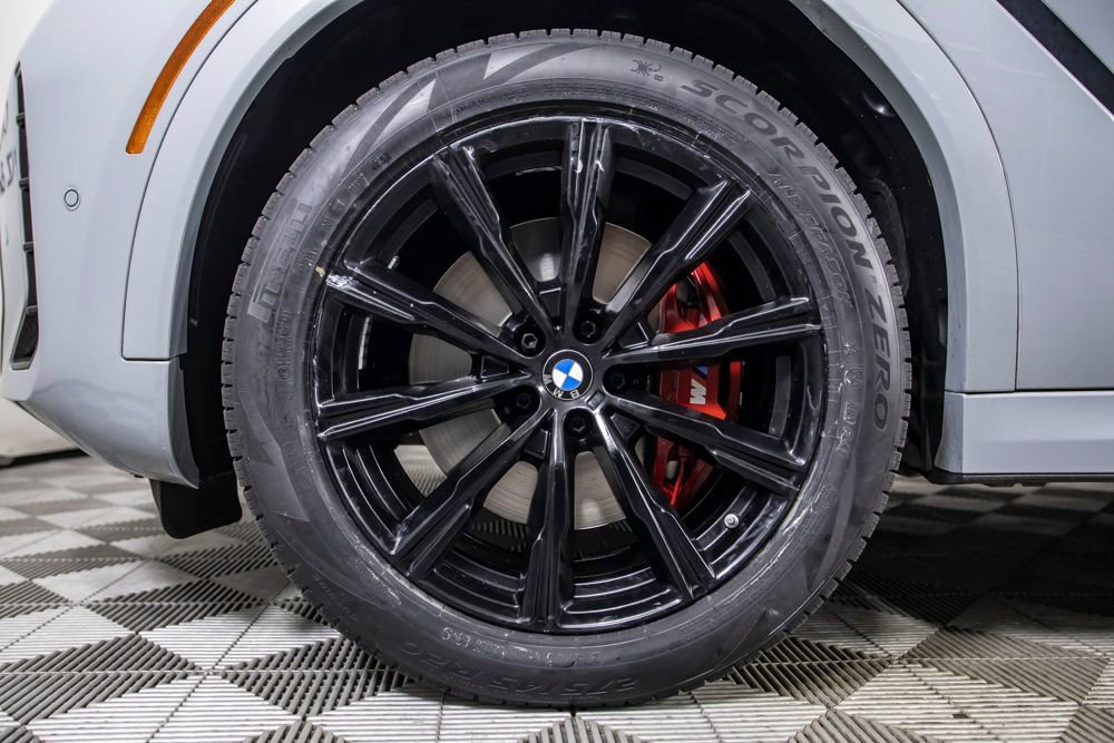 Used 2024 BMW X6 xDrive40i w/ Executive Package AWD/4WD image 36