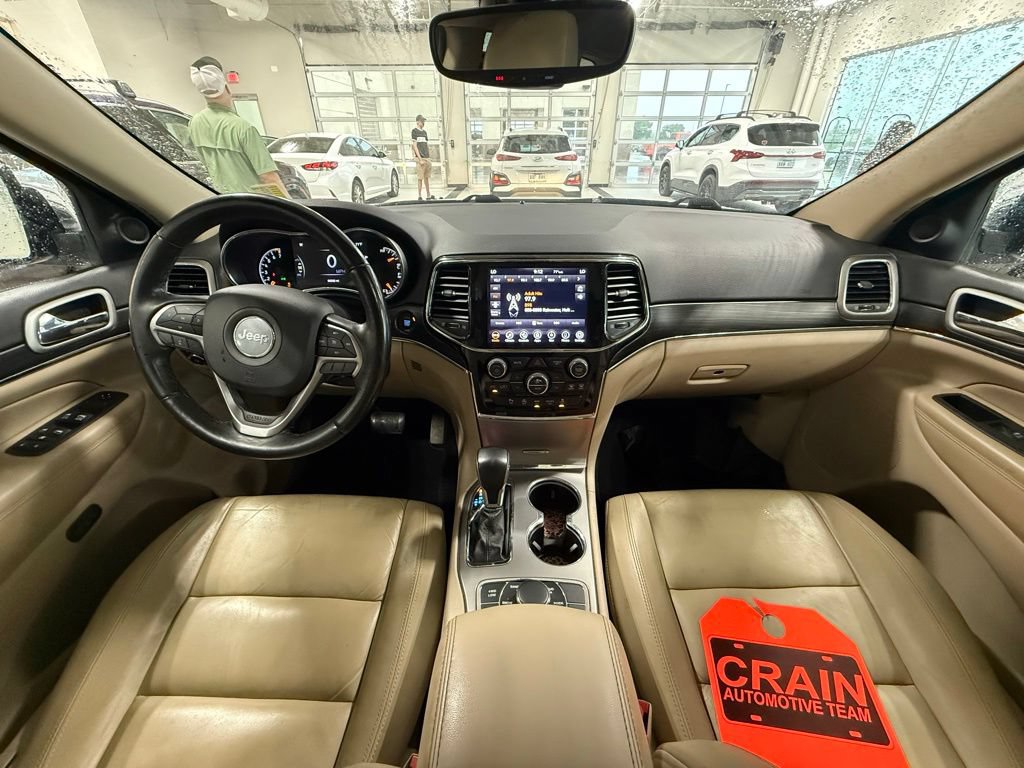 Used 2021 Jeep Grand Cherokee Limited AWD/4WD image 26