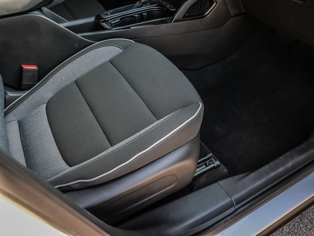 Used 2022 Chevrolet TrailBlazer LT w/ Convenience Package FWD image 15