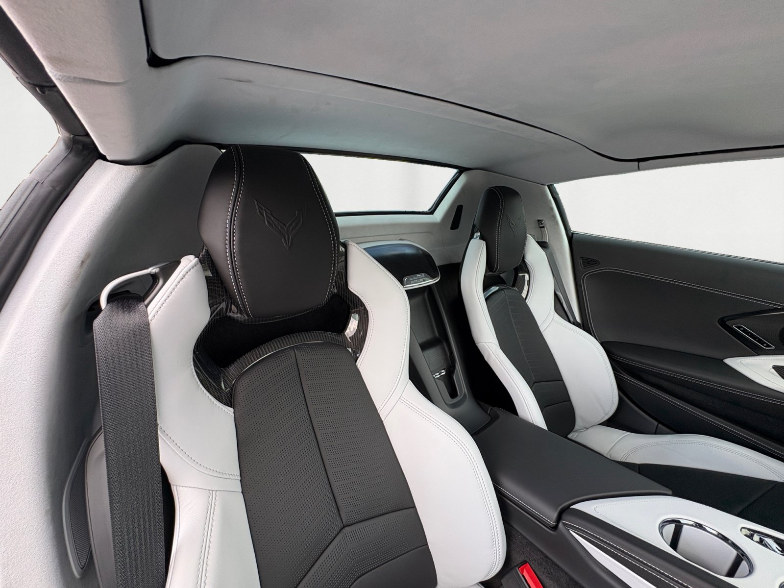 New 2027 Chevrolet Corvette Grand Sport w/ Z52 Sport Performance Package RWD image 19
