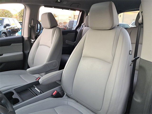 Used 2024 Honda Odyssey Touring image 18
