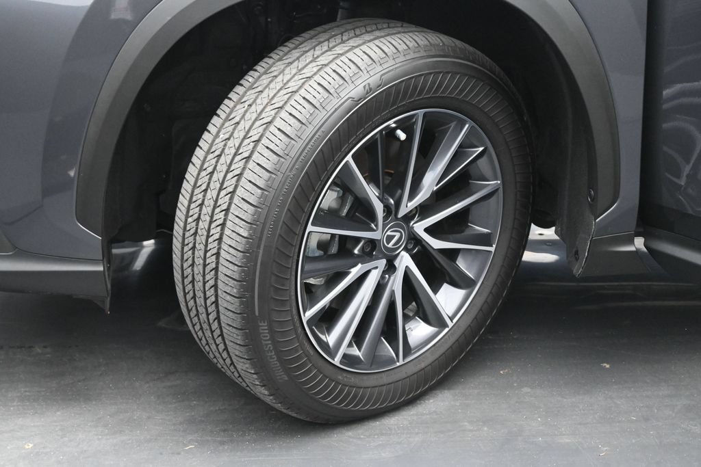 Used 2025 Lexus NX 250 FWD w/ Accessory Package (Z2) image 22