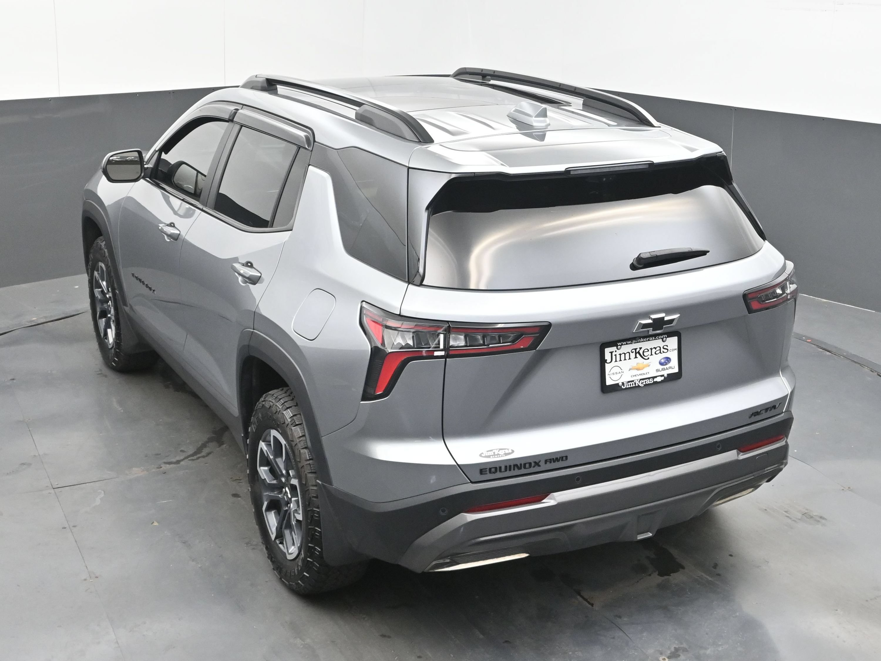 Used 2026 Chevrolet Equinox ACTIV w/ Safety and Technology Package AWD/4WD image 41