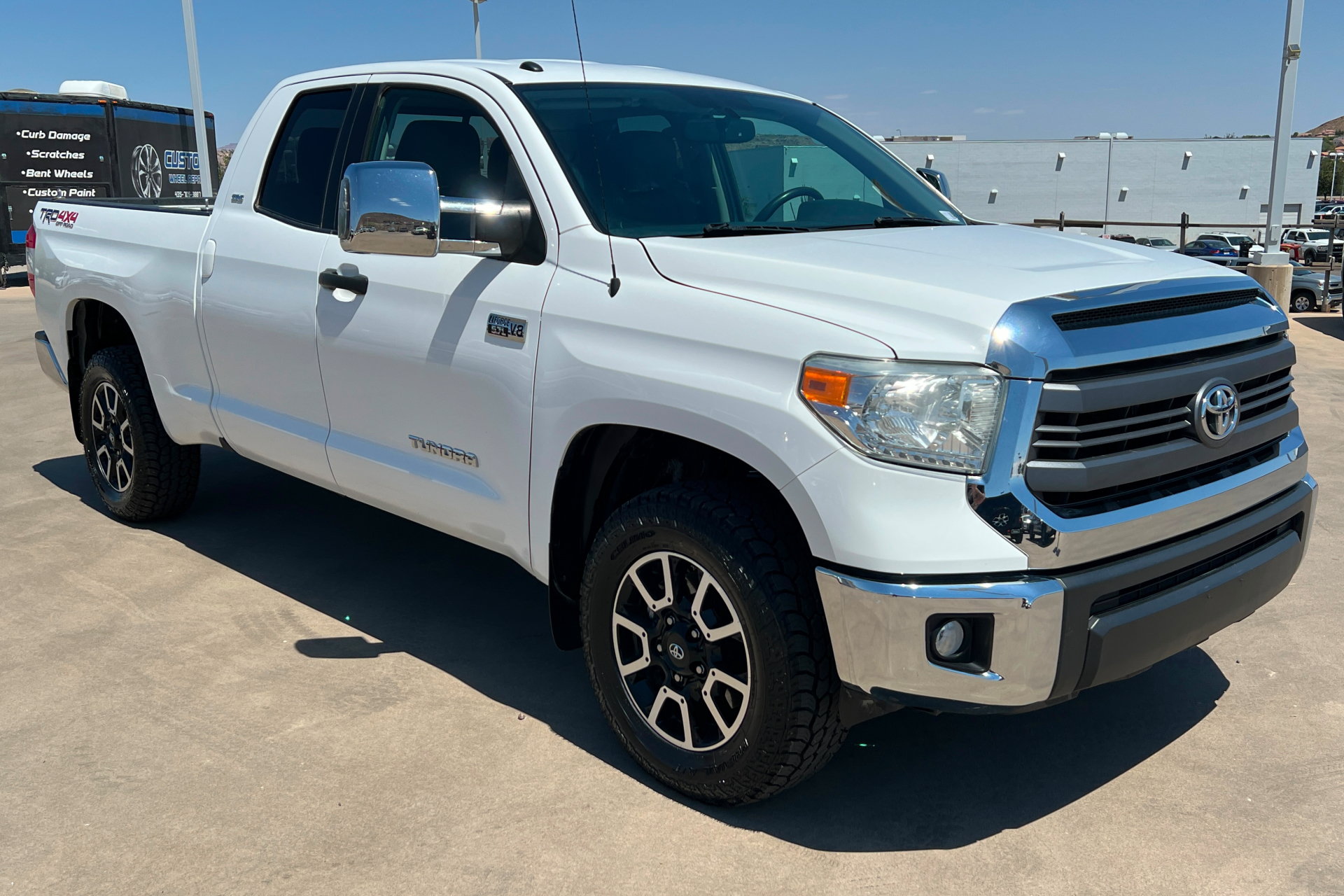 Used 2014 Toyota Tundra SR5 w/ TRD Off Road Package AWD/4WD image 8