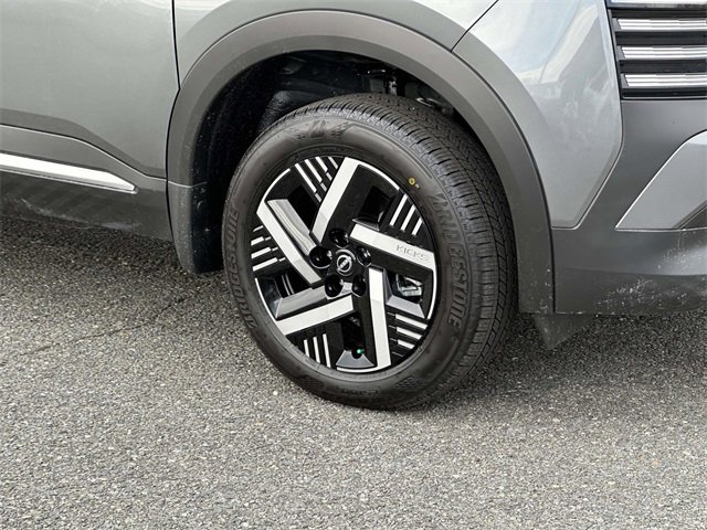 New 2026 Nissan Kicks SV w/ Illumination Package image 7