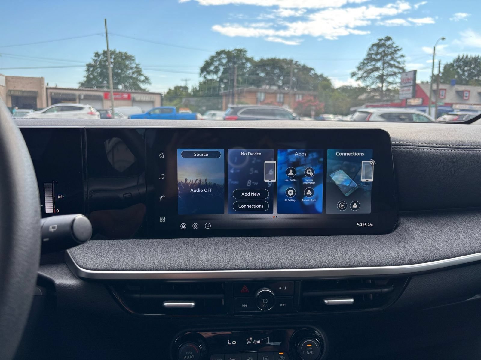 Used 2026 Nissan Kicks SV FWD image 20