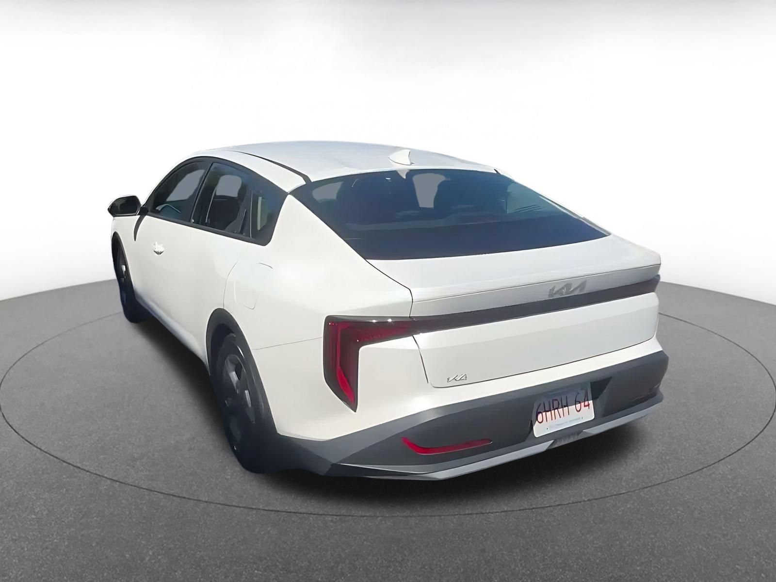 Used 2025 Kia K4 FWD image 10