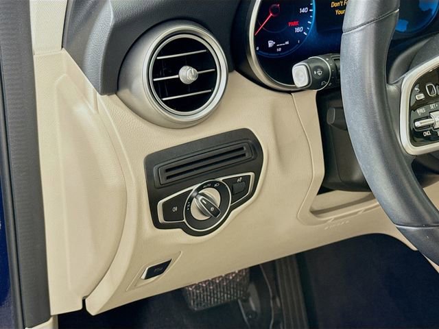 Used 2022 Mercedes-Benz GLC 300 image 10