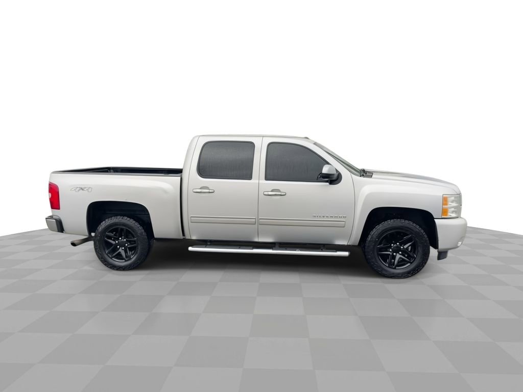 Used 2013 Chevrolet Silverado 1500 LTZ w/ LTZ Plus Package image 9