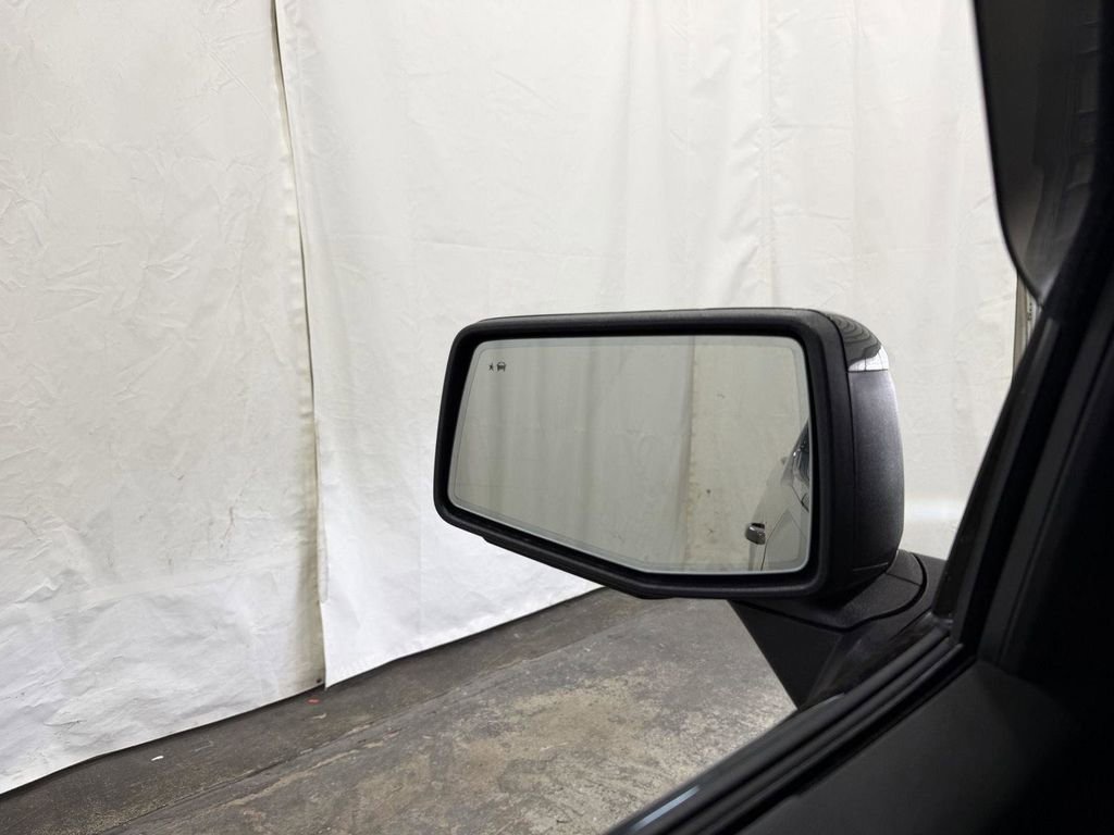 Used 2024 GMC Sierra 1500 AT4 w/ Technology Package image 22