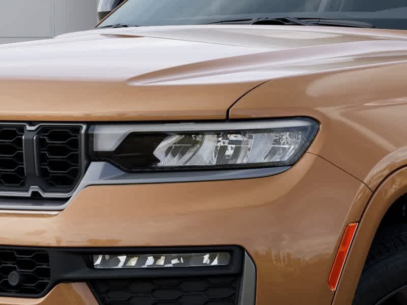 New 2026 Jeep Grand Cherokee L Limited AWD/4WD image 10