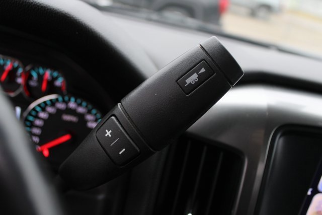 Used 2018 Chevrolet Silverado 1500 LT image 18