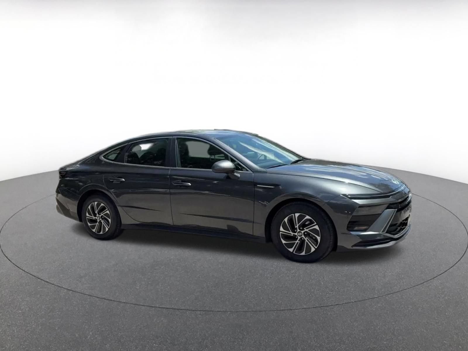 Used 2026 Hyundai Sonata Blue FWD video 2