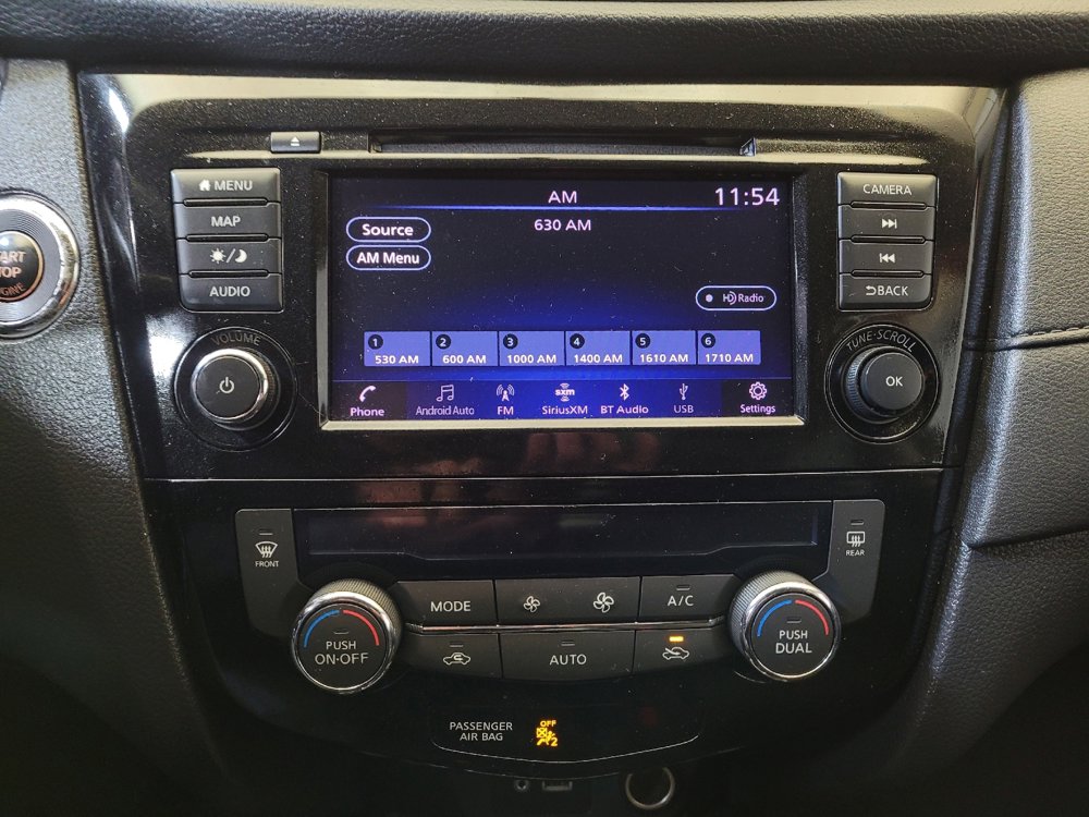 Used 2018 Nissan Rogue SV w/ Premium Package image 25