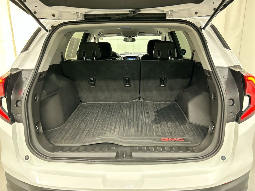 Used 2018 GMC Terrain SLE w/ Driver Convenience Package image 21