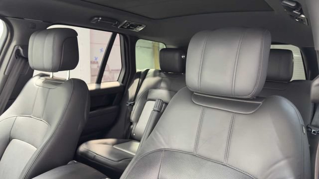Used 2019 Land Rover Range Rover HSE AWD/4WD image 23