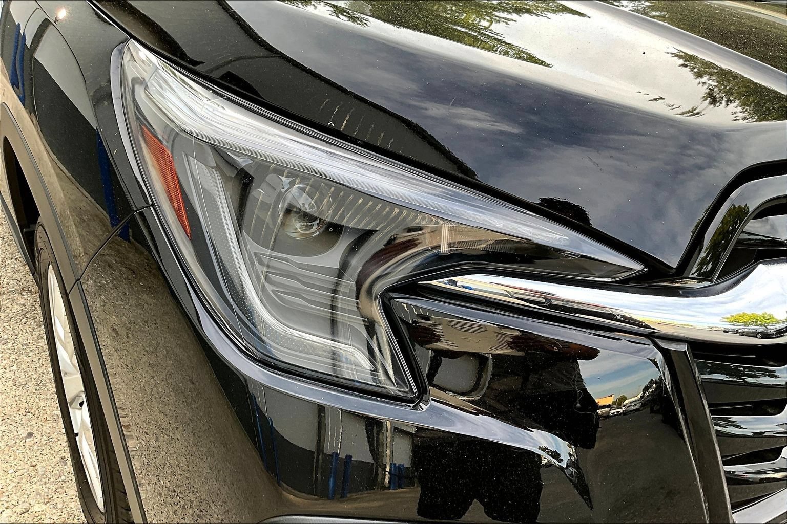 Used 2023 Subaru Ascent 8-Passenger AWD/4WD image 33