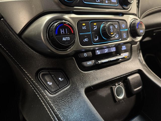 Used 2018 Chevrolet Suburban LT AWD/4WD image 27