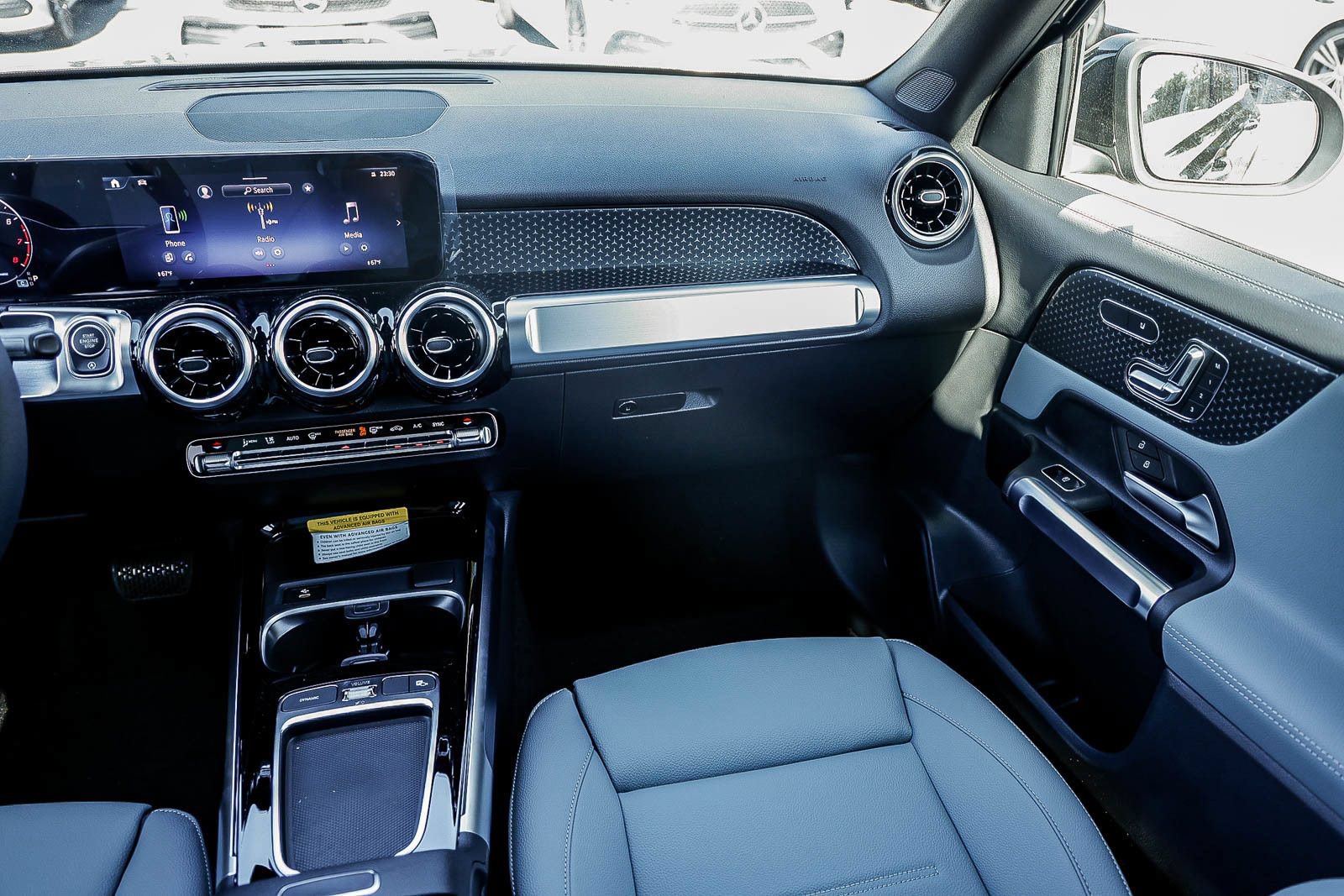 New 2026 Mercedes-Benz GLB 250 image 15