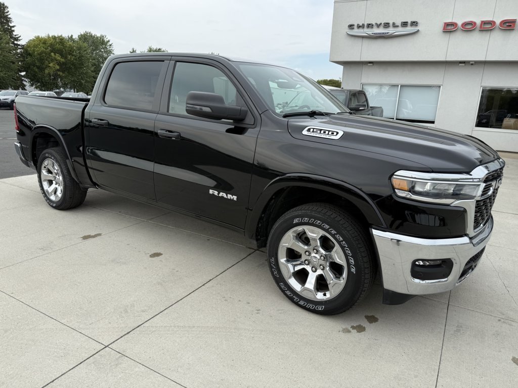 Used 2026 RAM 1500 Big Horn AWD/4WD image 1