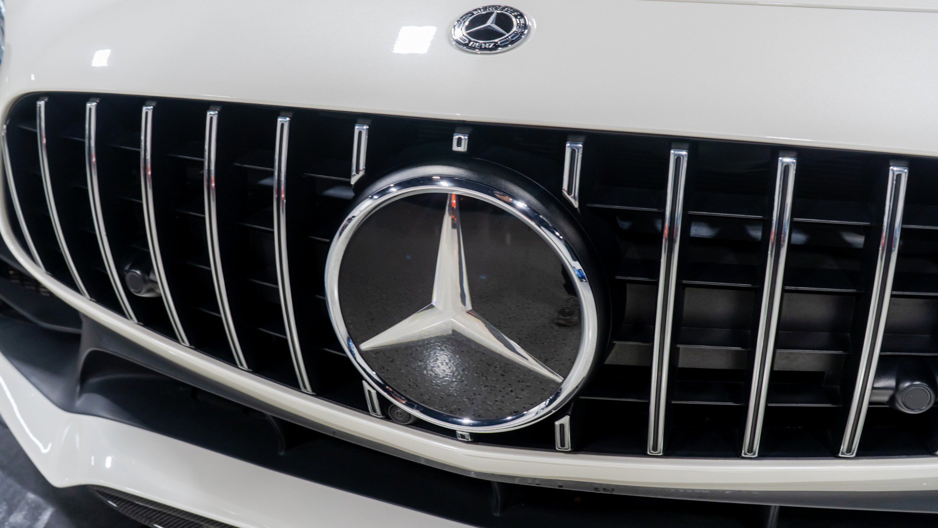 Used 2020 Mercedes-Benz AMG GT R image 26