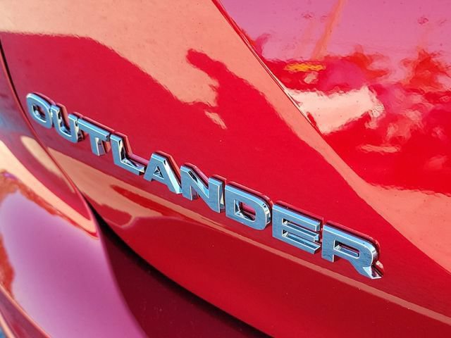 New 2026 Mitsubishi Outlander SE FWD image 10