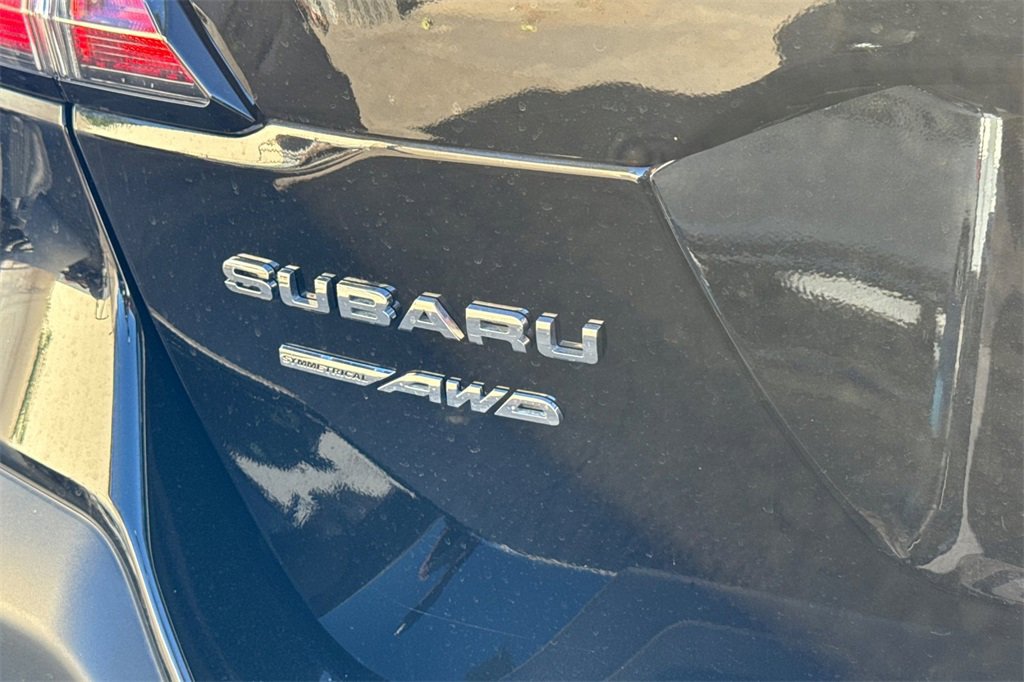Certified 2025 Subaru Outback Limited image 6