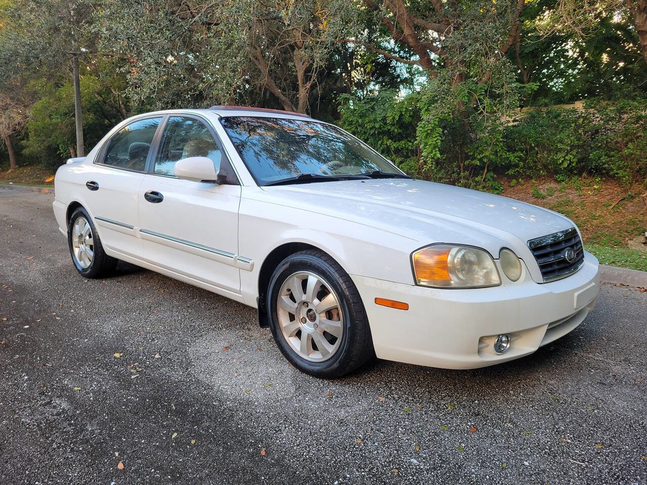 Used 2004 Kia Optima EX V6 4dr Sedan image 1